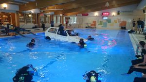 Cursus auto te water