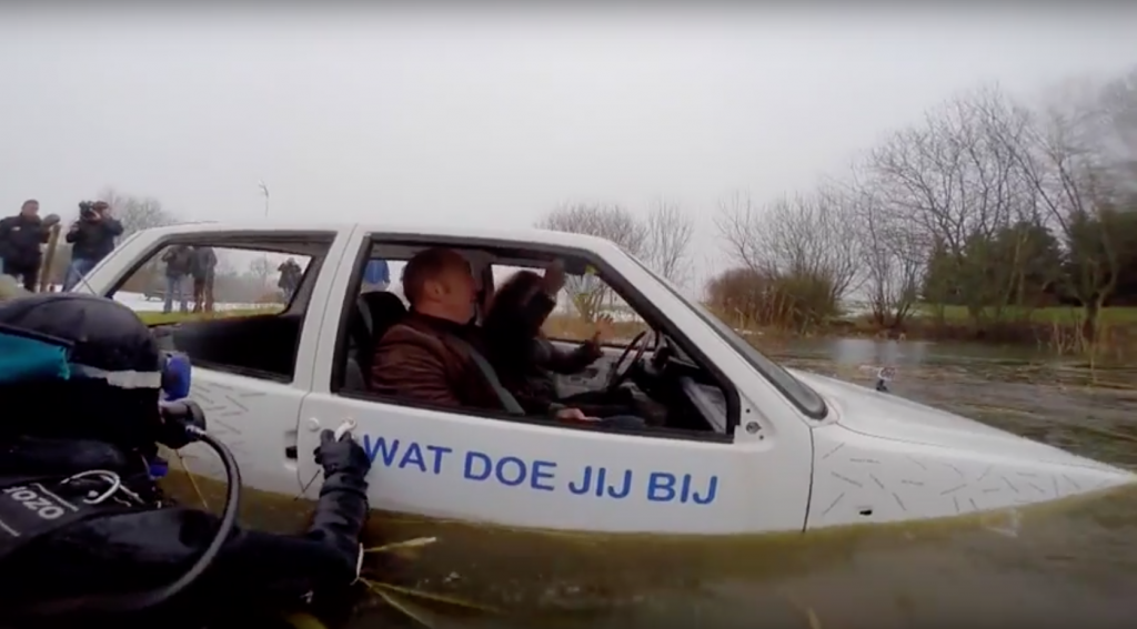 Cursus Auto te Water